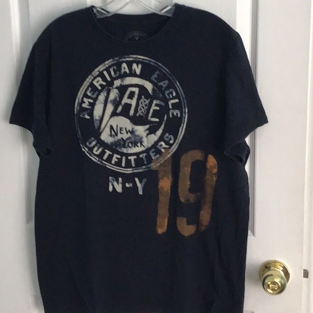 American Eagle Men’s SS Navy Athletic Fit T-Shirt. Size XL